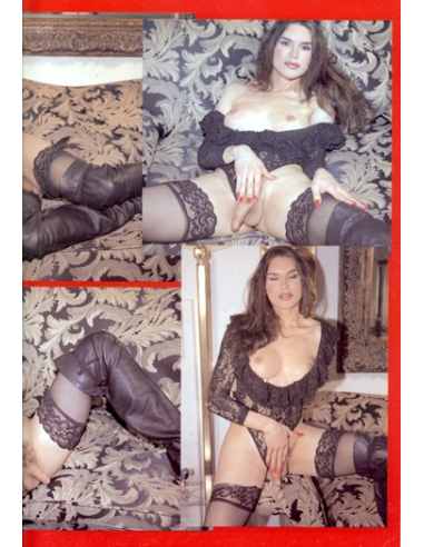 She-Male At Play Issue 15